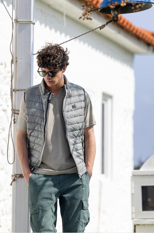 Sleeveless Jacket Rebase